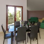 Apartment Jadranka